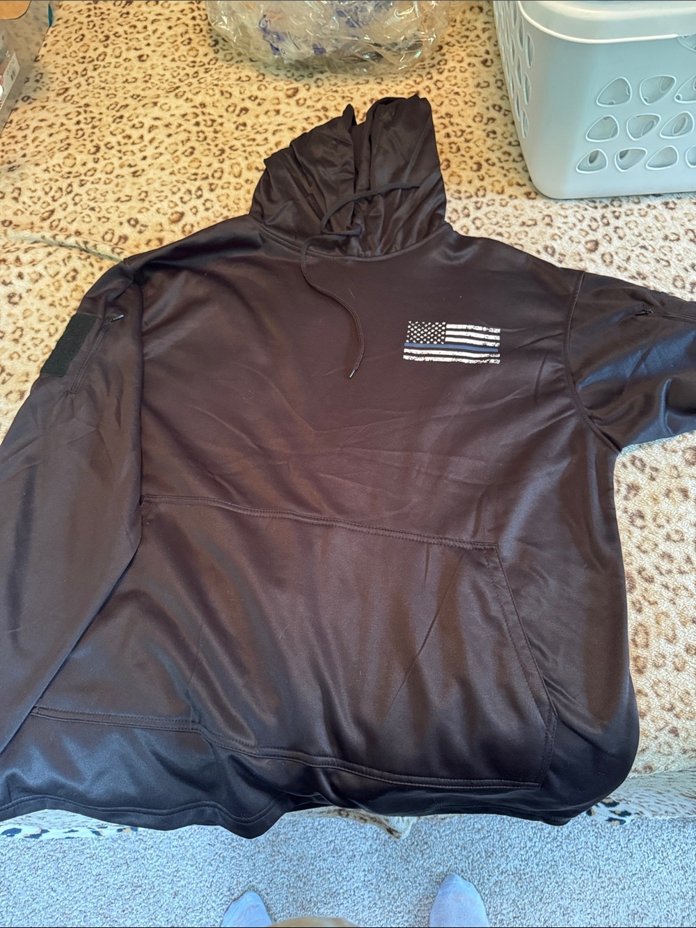 Rothco Black Hoodie Tag with Red & White Logo - BRAND NEW NEVER WORN
